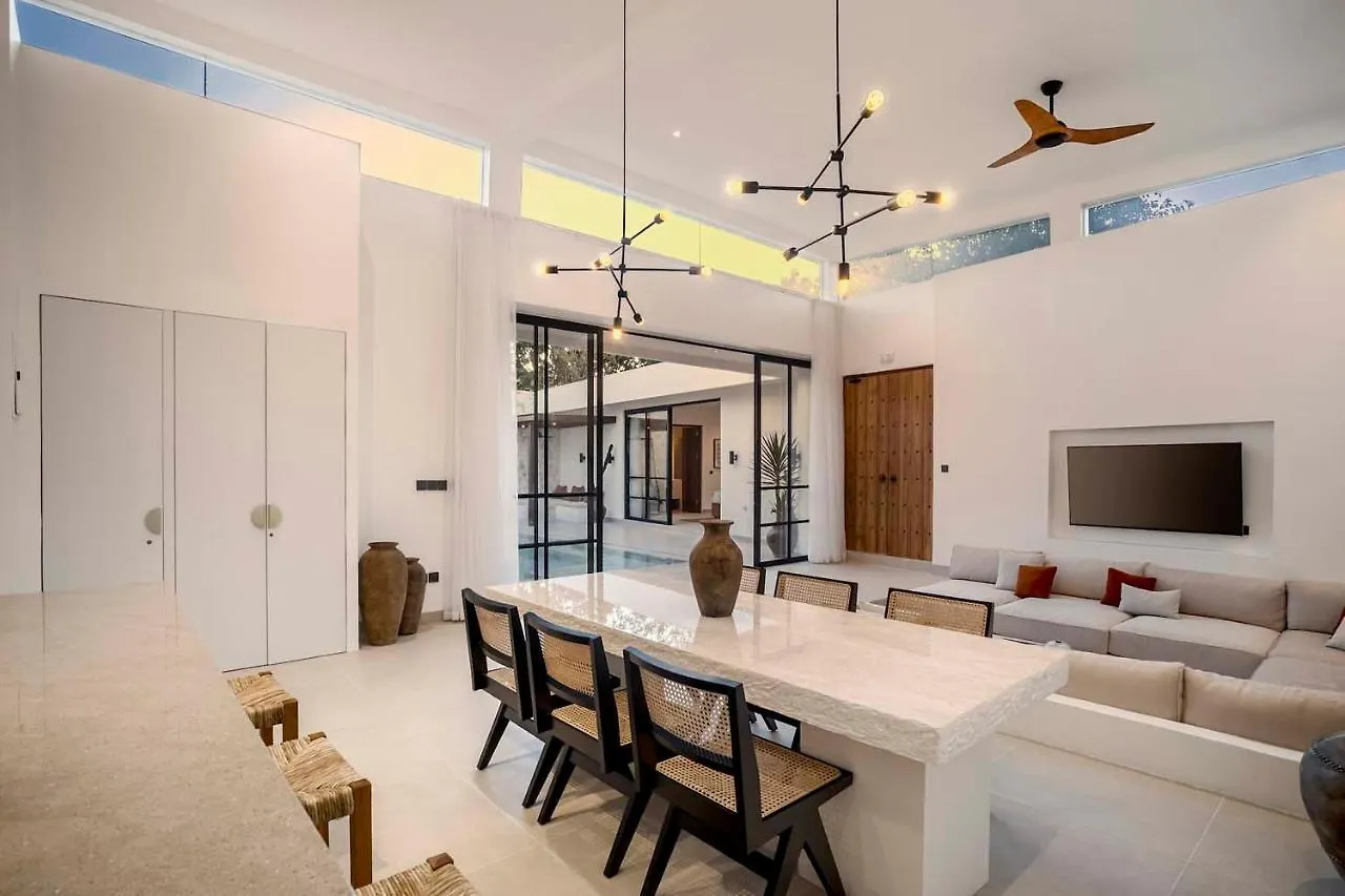 Villa Apricot House By Alfred In Bali Uluwatu 0*,