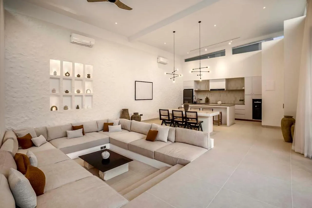 Villa Apricot House By Alfred In Bali Uluwatu Indonesien